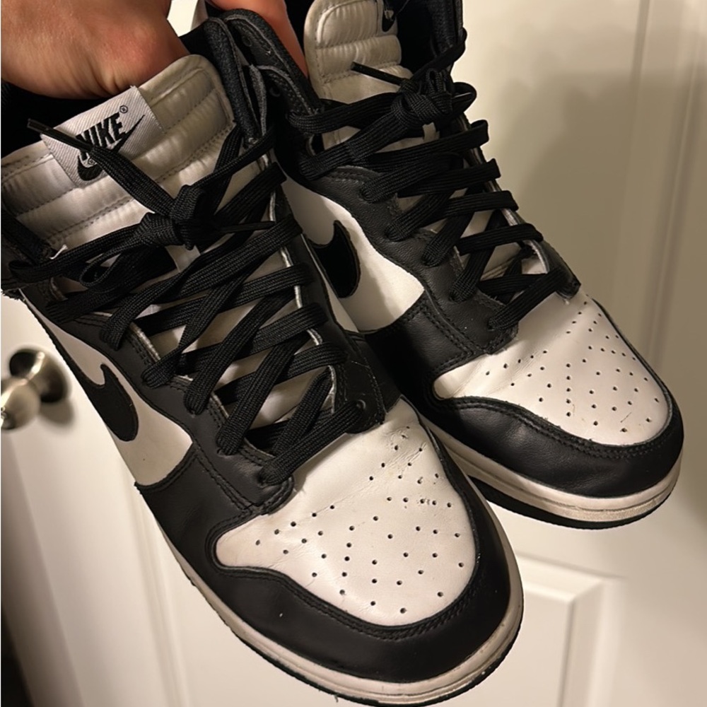 Nike Dunk High Panda | Size 9